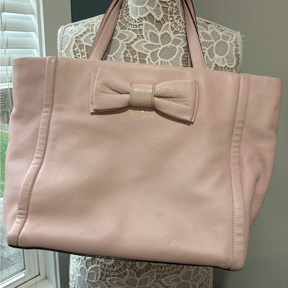 Kate Spade Blush Pink Tote with Bow Accent - Picture 1 of 16